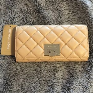 NWT Michael Kors Quilted Wallet!